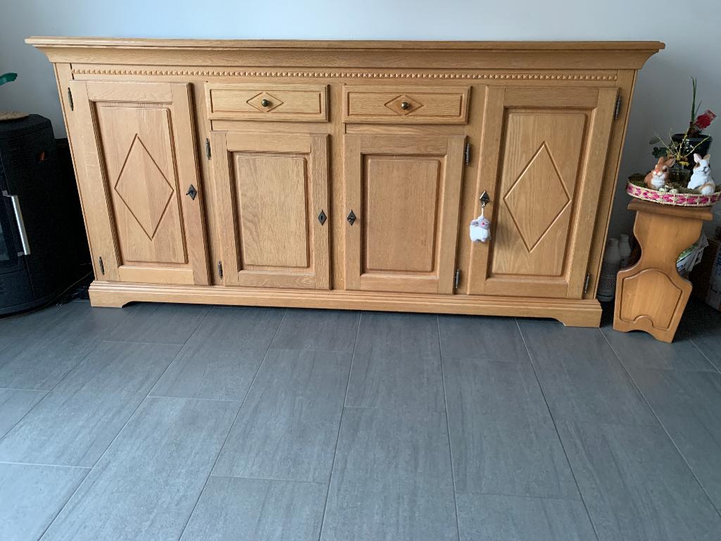 Gratis af te halen dressoirkast en salontafel, Ophalen, Gebruikt