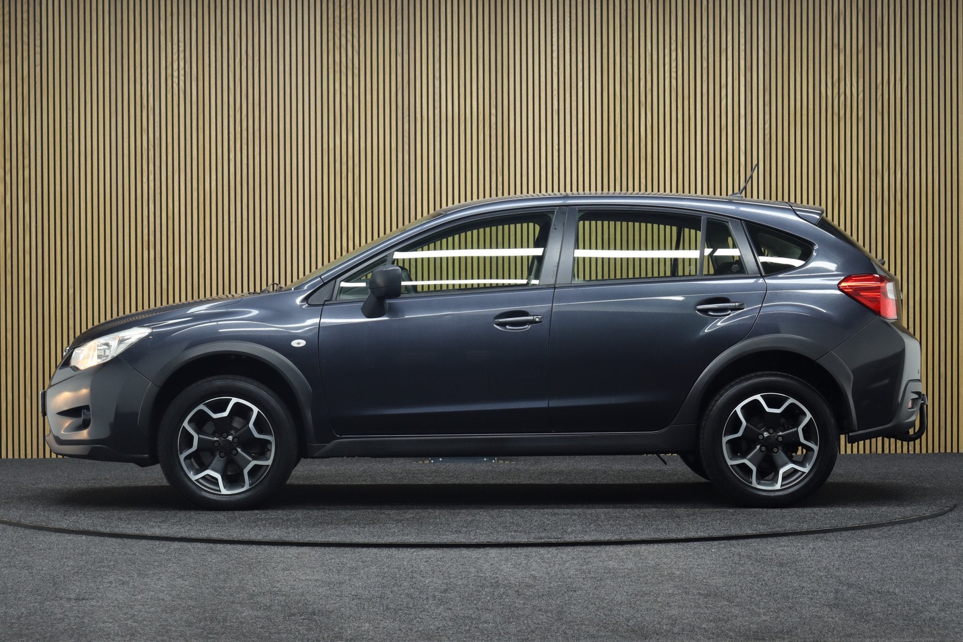 Subaru XV 1.6i Automaat Business Edition AWD | Afneembare Tr, Stof, Gebruikt, 4 cilinders, Met garantie (alle)