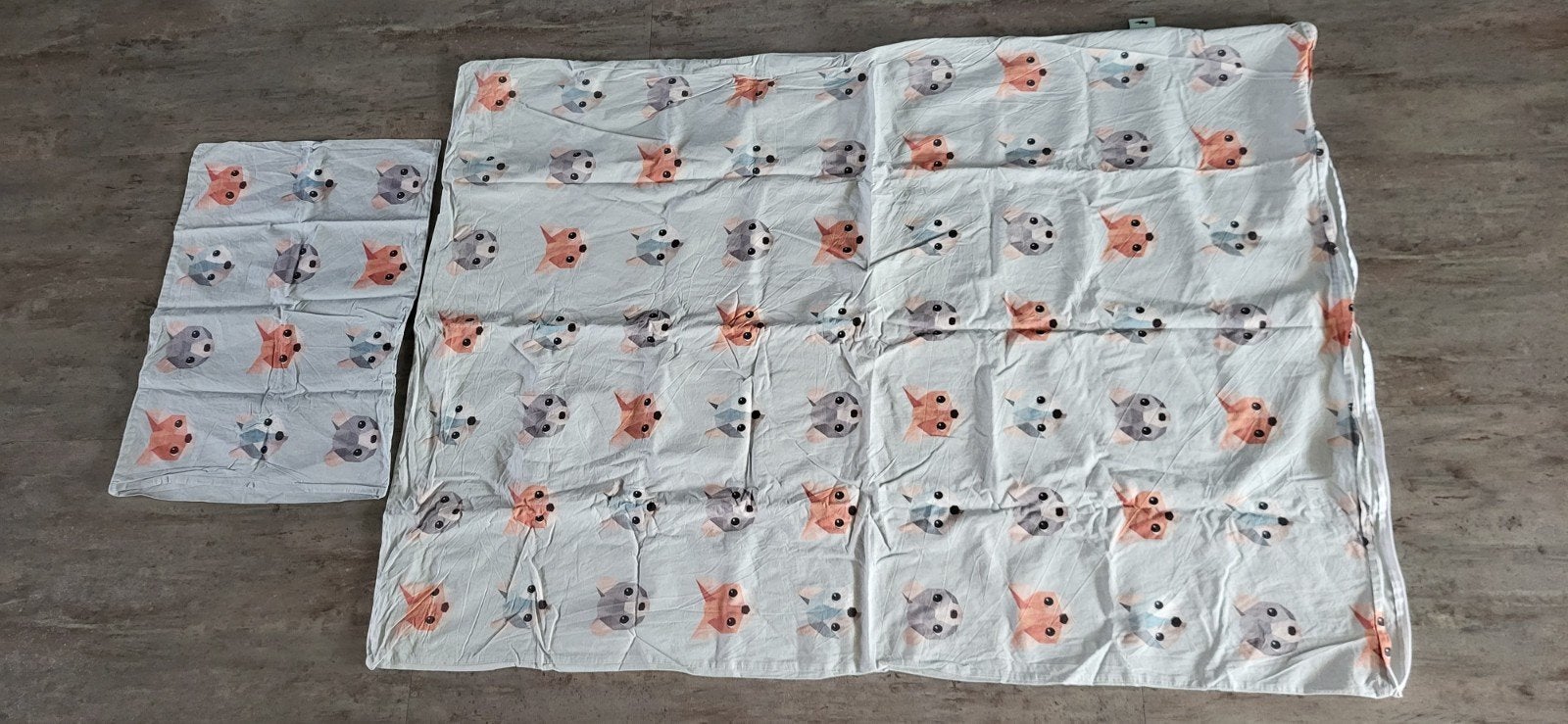2x dekbedovertrek met sloop, Gebruikt, Ophalen of Verzenden, Meerkleurig, Jongetje of Meisje