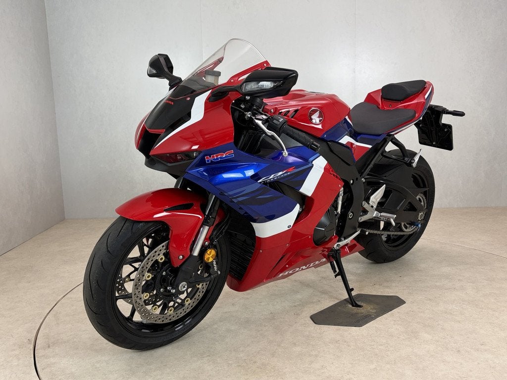 Honda CBR 1000 RRR (bj 2021), Motoren, Motoren | Honda, Cco@honda-eu.com, Stroombaan 4
1181 VX  Amstelveen, Honda Motor Europe Ltd