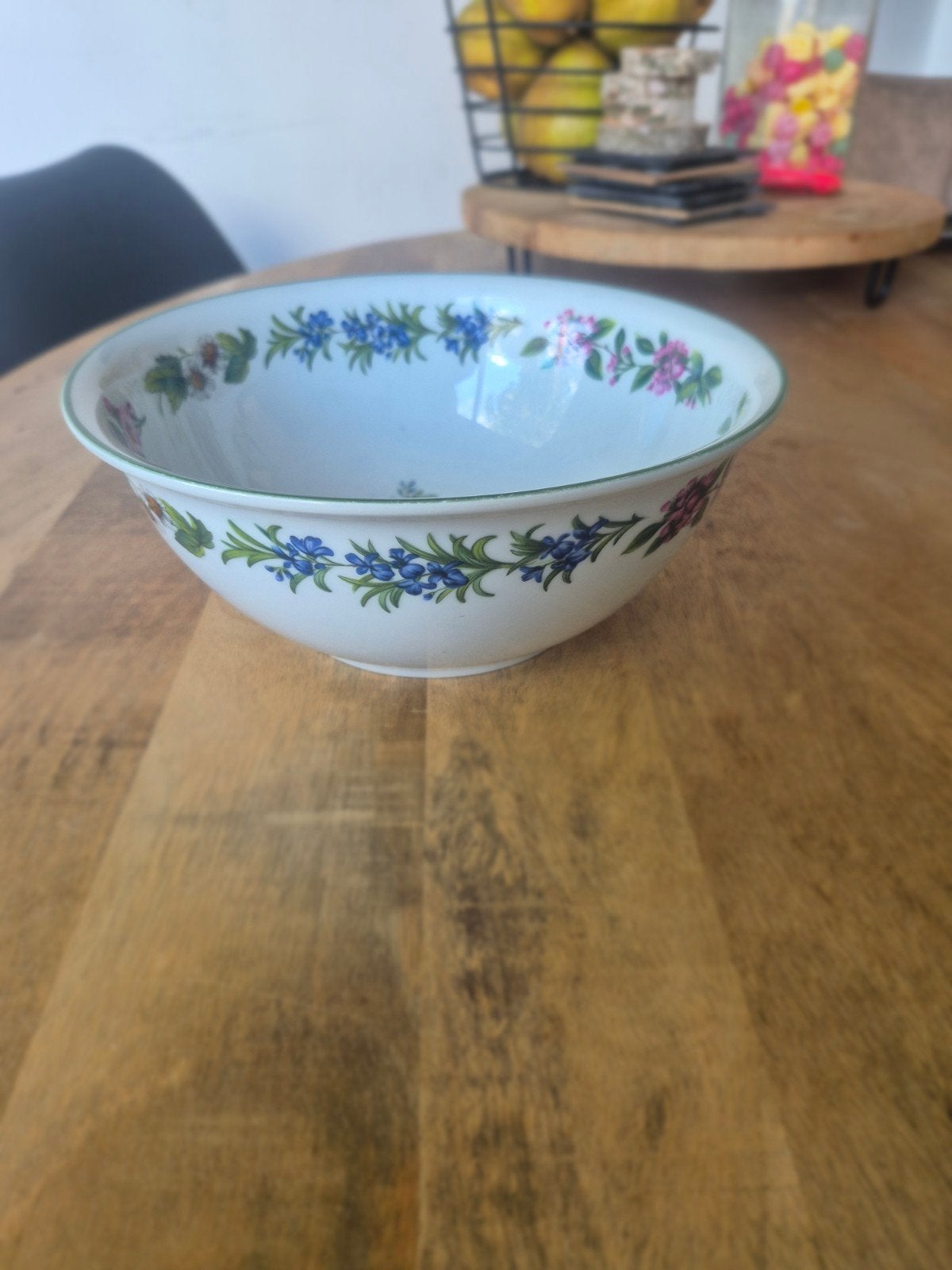 Royal Worcester Fine Porcelain Rosemary Kom, Ophalen of Verzenden