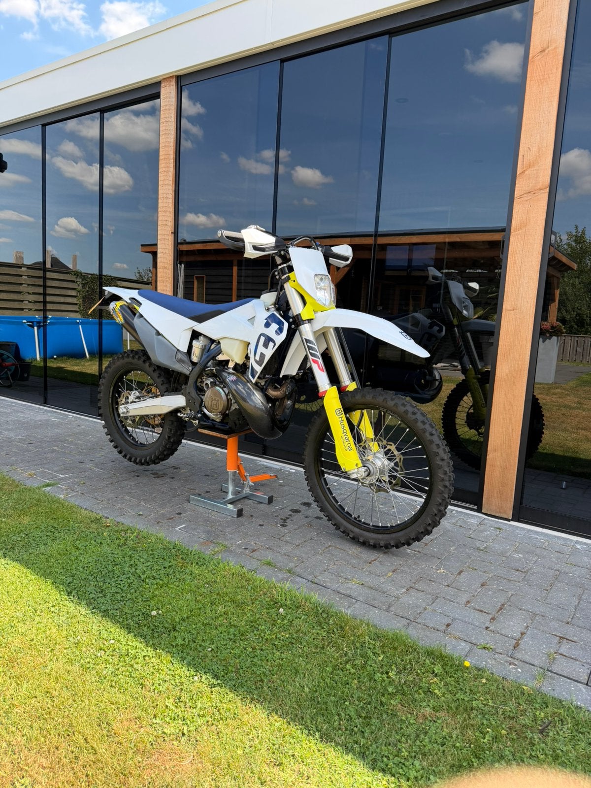 Husqvarna TE 300i 2020, 293 cc, Particulier, Enduro, 11 kW of minder