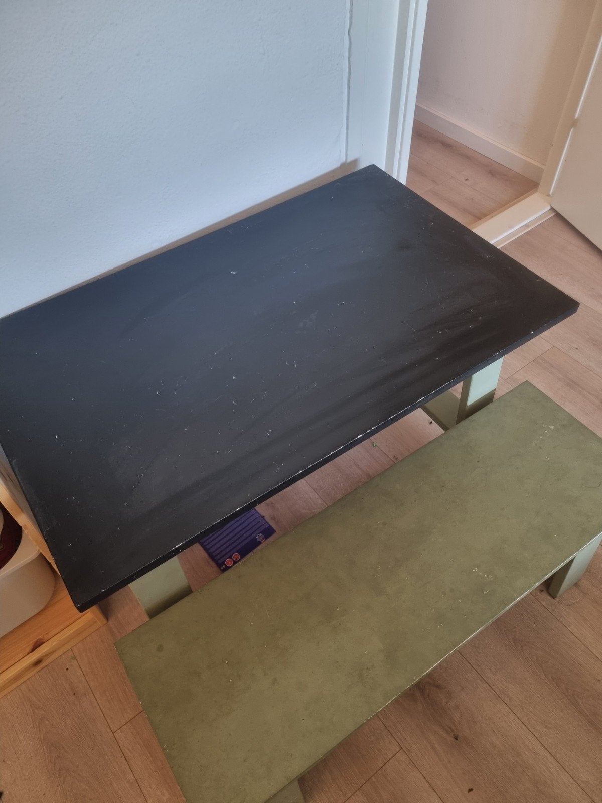 kinder tafel met krijtlaag en bankje, Ophalen, Rechthoekig, 50 tot 100 cm