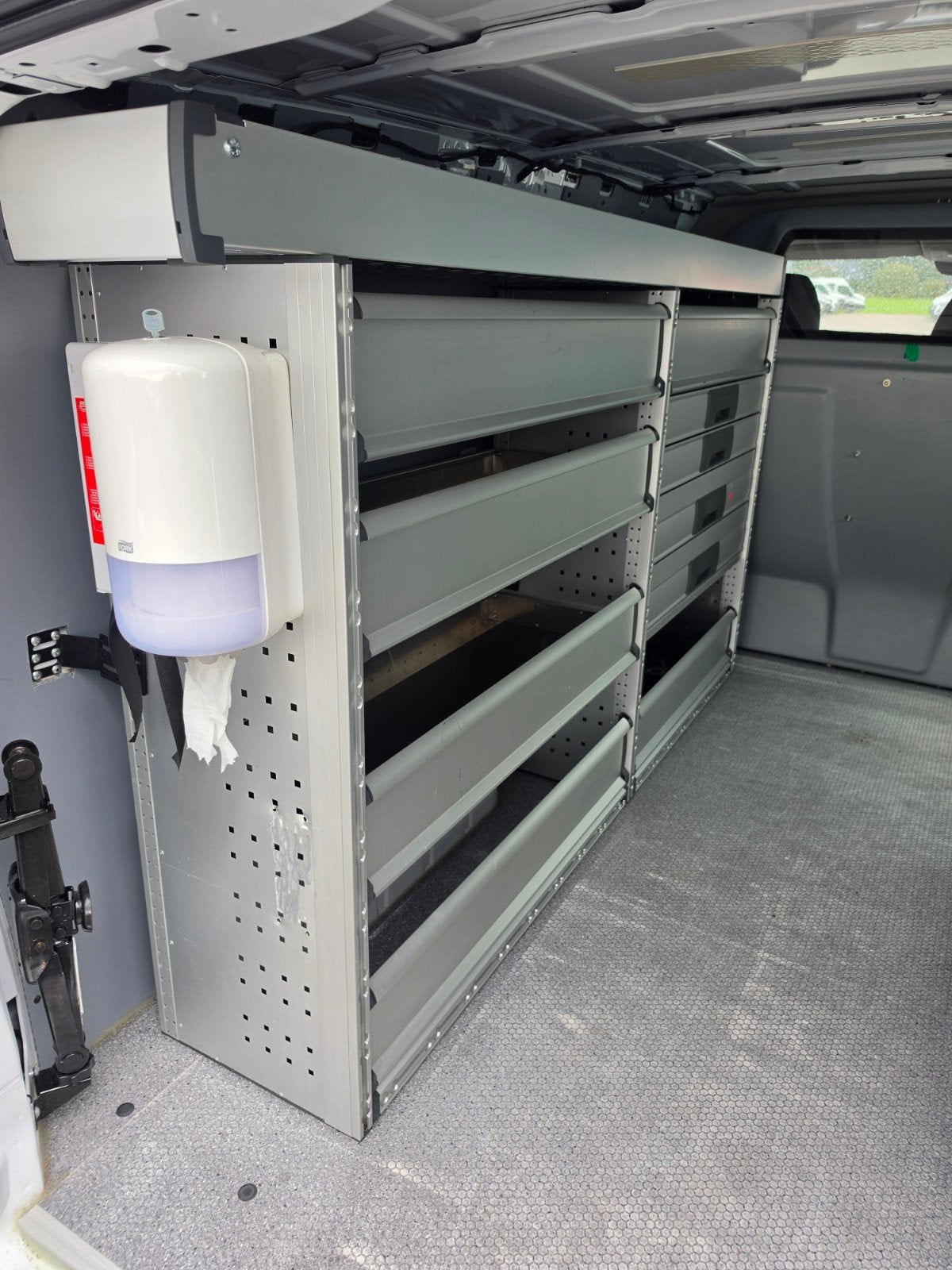 Complete Bott Vario bedrijfswageninrichting, Ophalen
