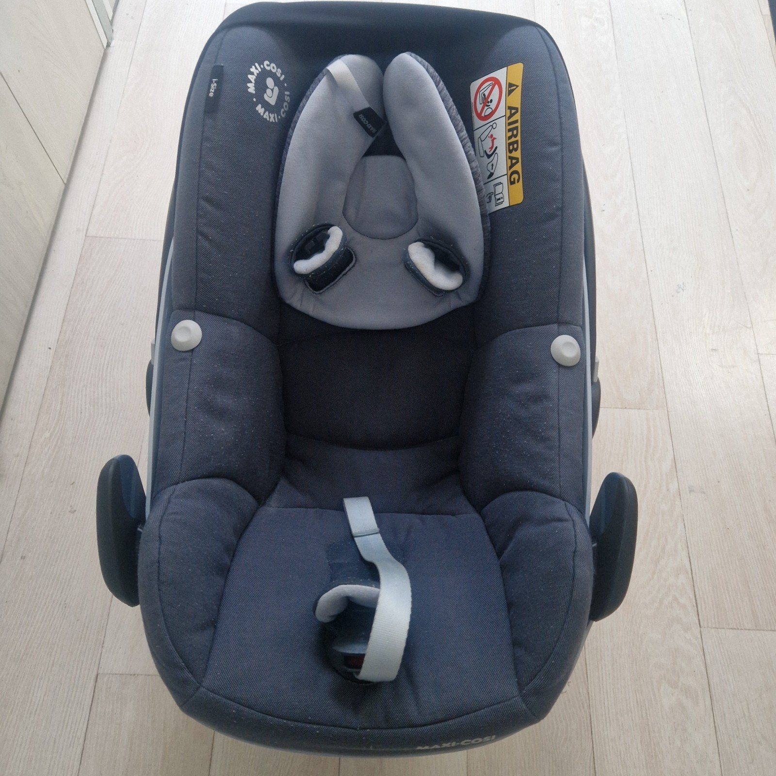 Maxi-Cosi Pebble Pro i-Size incl. babyverkleiner & zonnekap, Ophalen, Gebruikt, Isofix, 0 t/m 13 kg