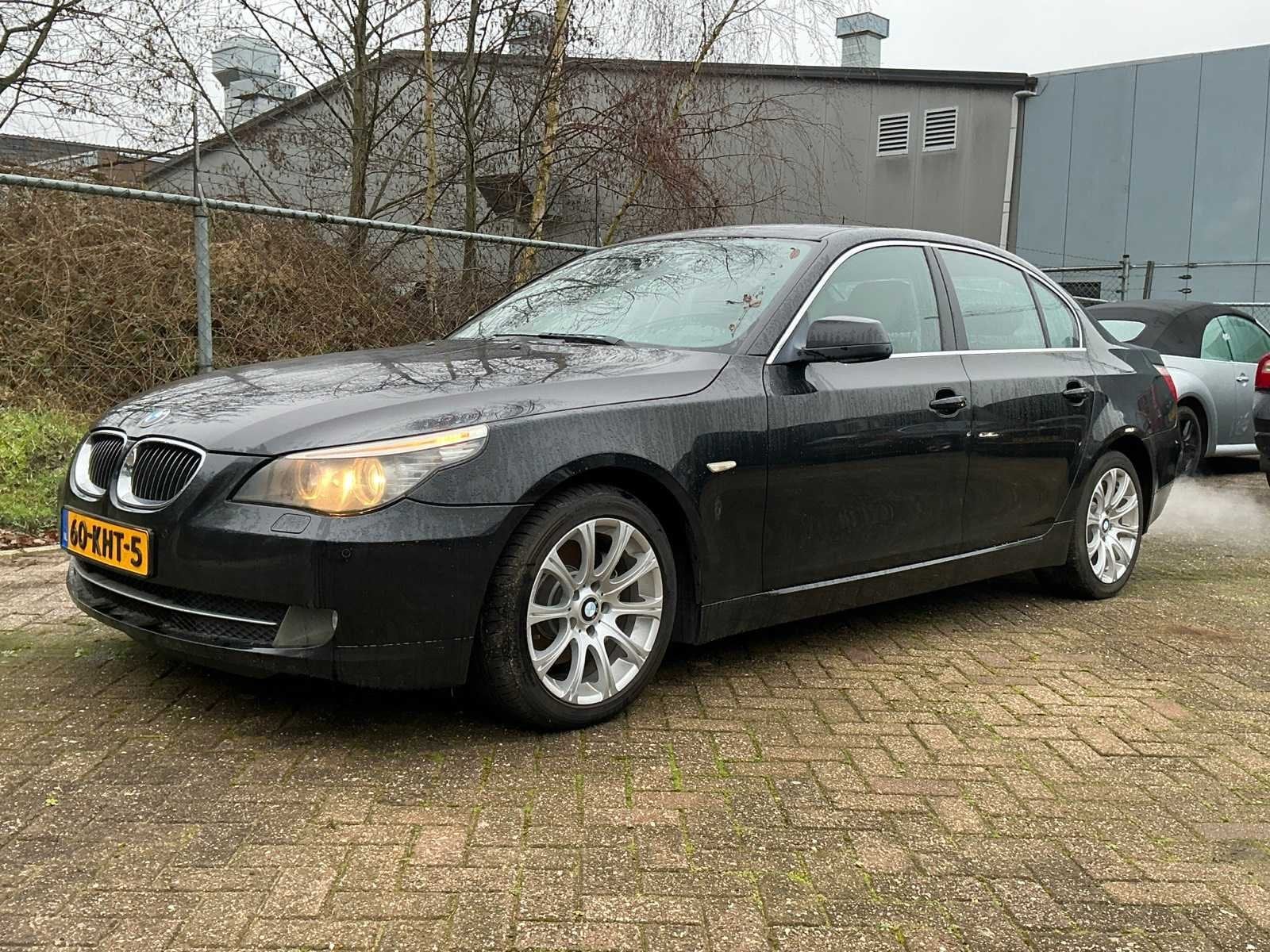 2009 BMW 5-serie 523i business Line II, Auto's, BMW, Automaat, Gebruikt, Bedrijf, Sedan
