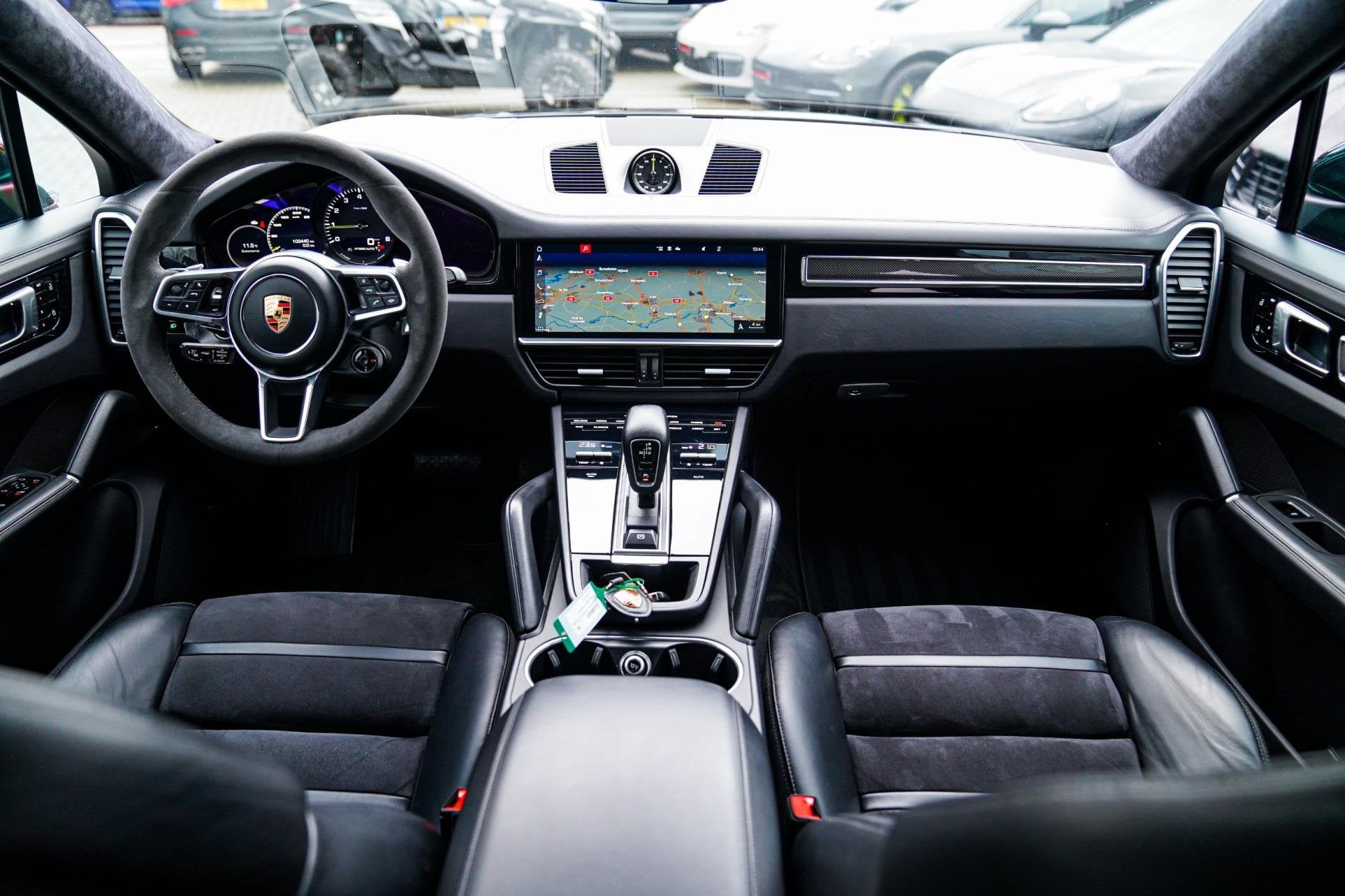 Porsche Cayenne Coupé 3.0 E-Hybrid | Alcantara | Bose | Car, Auto's, Porsche, Automaat, Cayenne, Gebruikt, 2995 cc