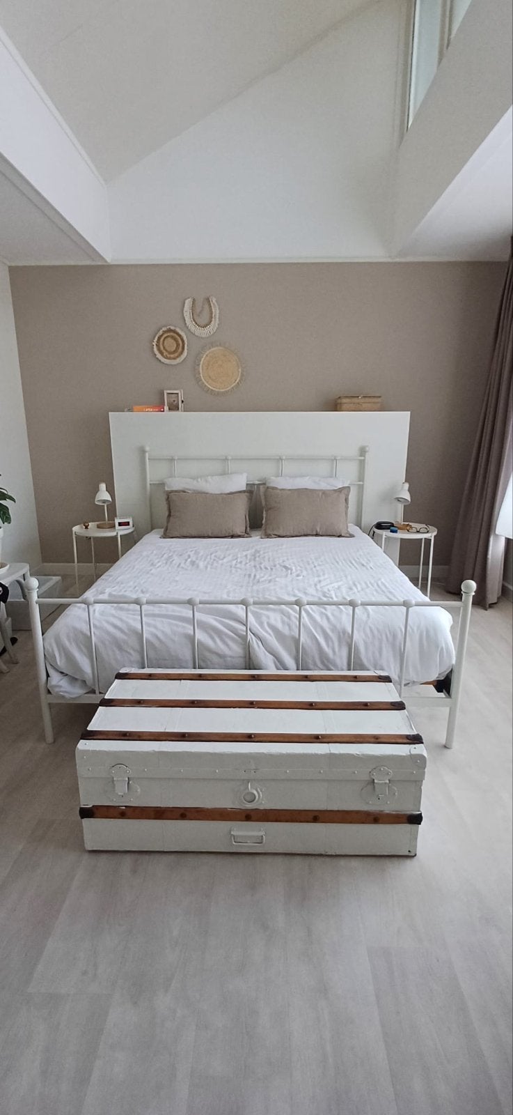 Gratis Wit metalen tweepersoonsbed 160x200 cm, Ophalen, Gebruikt, Wit, Tweepersoons