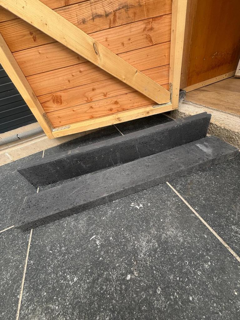 Opsluitband 100x5x15, Doe-het-zelf en Verbouw, Metselstenen, Ophalen, Nieuw, Overige typen