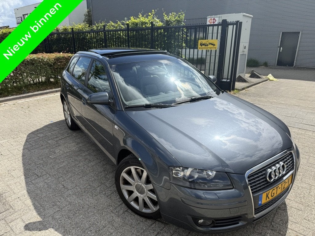 Audi A3 3.2 quattro Automaat|Pano|Stoelverwarming (bj 2005), Gebruikt, 10 km/l, Bedrijf, 1686 kg
