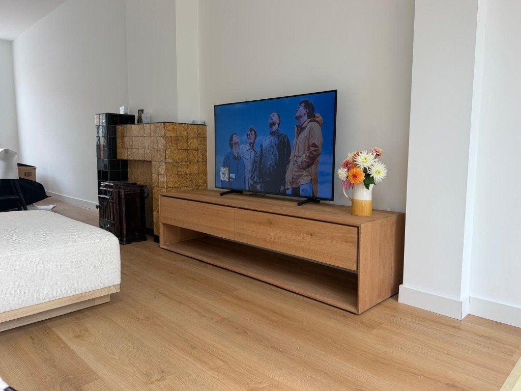 Ethnicraft  Model: Nordic TV cupboard massief eiken, Ophalen, 150 tot 200 cm, Eikenhout, Scandinavisch
