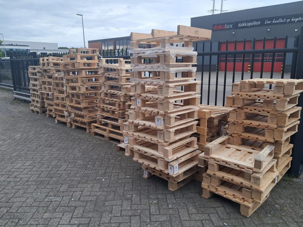 Gratis oud hout en pallets, Ophalen, Gebruikt, 50 mm of meer, Pallet