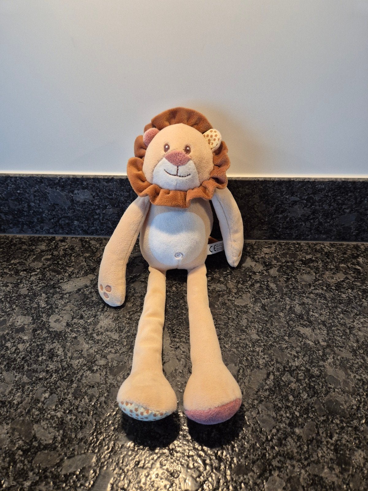 Evora - Knuffel Leeuw met Slungelarmen en benen, Kinderen en Baby's, Speelgoed | Knuffels en Pluche, Ophalen of Verzenden, Overige typen
