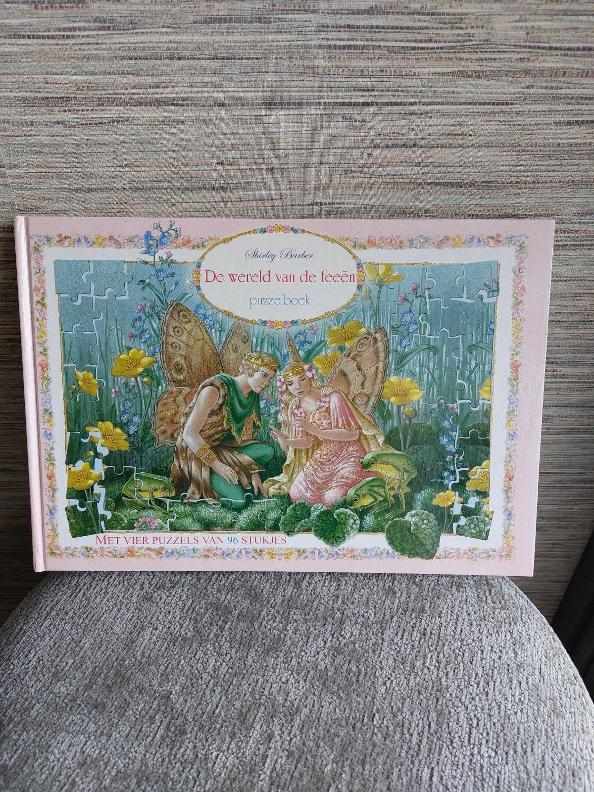 De wereld van de feeën " puzzelboek" van Shirley Barber., Ophalen of Verzenden, Meer dan 50 stukjes, Zo goed als nieuw, 6 jaar of ouder