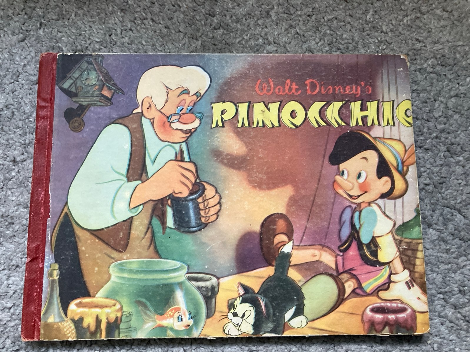Walt Disney's Pinokkio - Compleet boek, Ophalen of Verzenden, Gelezen, Sprookjes