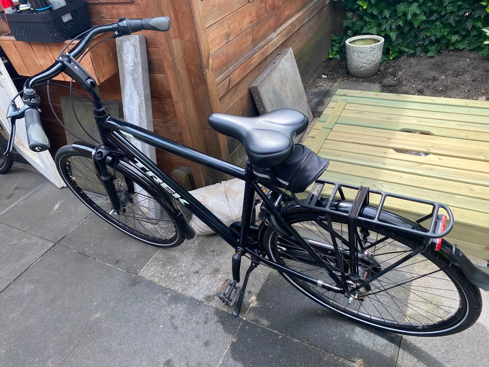 Zwarte Trek Heren Stadsfiets - maat L, Fietsen en Brommers, Fietsen | Heren | Herenfietsen, Versnellingen, Zo goed als nieuw, 57 tot 61 cm