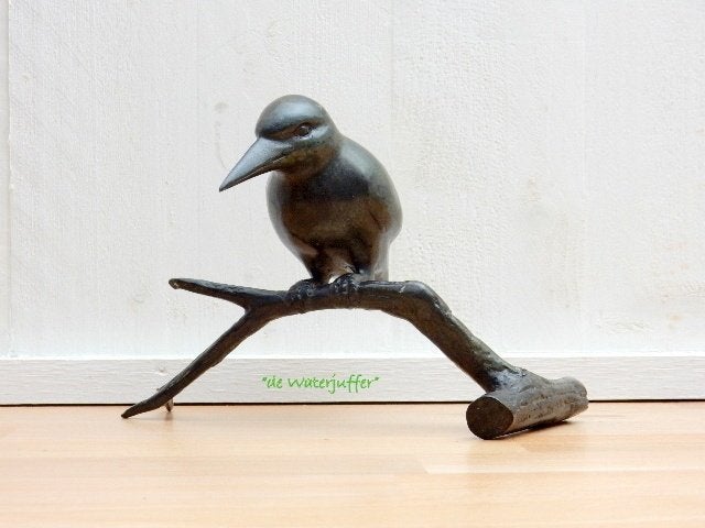 053*Bronzen ijsvogel op tak gr(Boven €75 geen verzendkosten), Ophalen of Verzenden, Nieuw, Overige materialen, Dierenbeeld