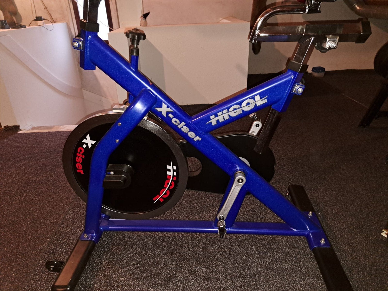 Zo goed als nieuwe Higol X-ciser spinningfiets, Ophalen, Spinningfiets, Zo goed als nieuw, Metaal