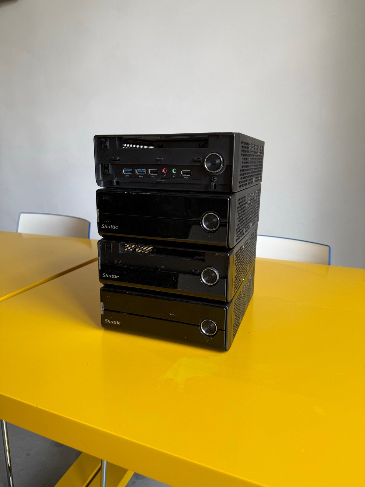 4x Shuttle Mini PC's - Compacte en Krachtige Desktops, Computers en Software, Ophalen, Gebruikt, 8 GB, SSD