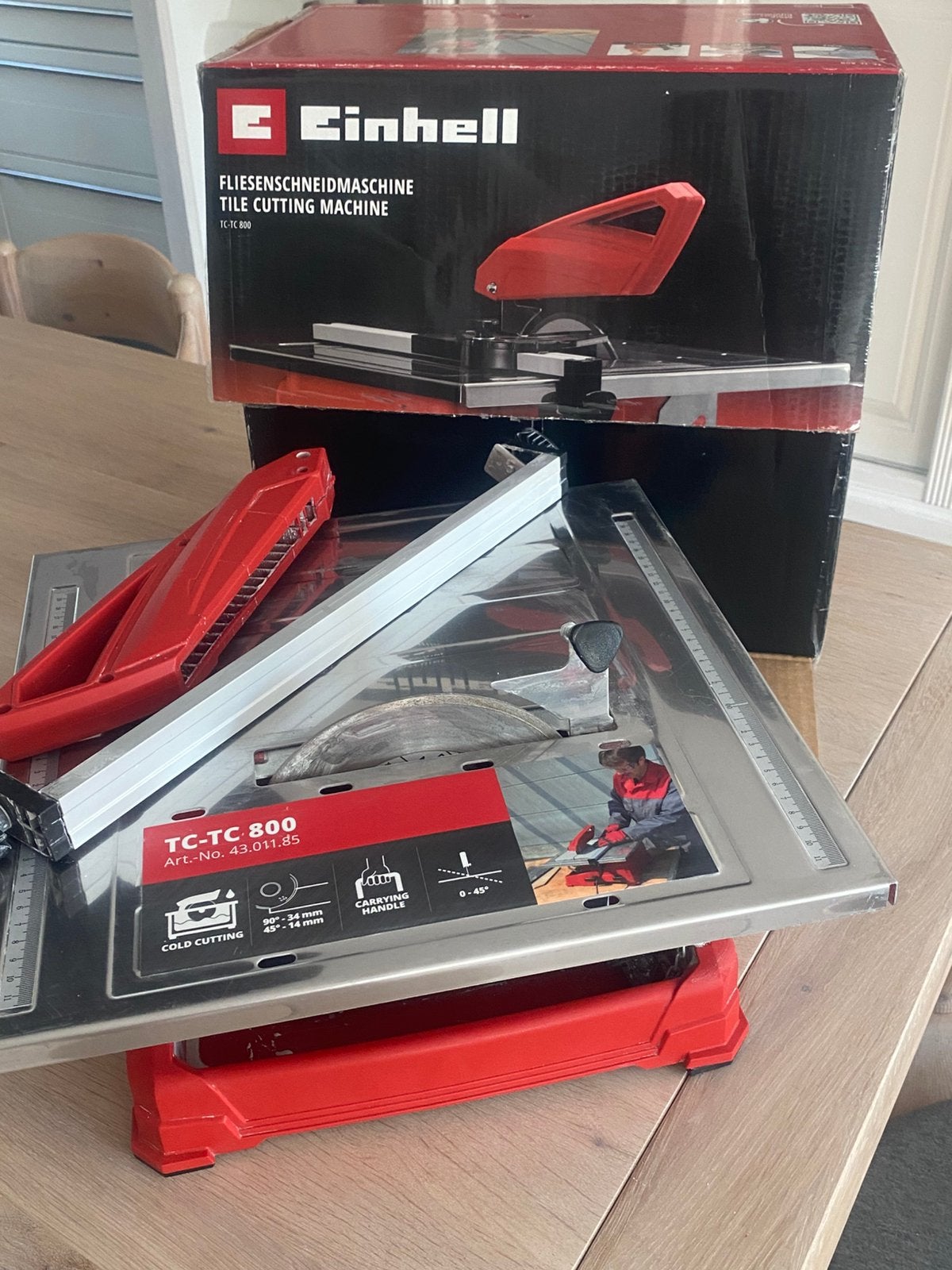 Tegelzaagmachine Einhell  800 W, Doe-het-zelf en Verbouw, Gereedschap | Zaagmachines, Ophalen, Zo goed als nieuw, 600 tot 1200 watt