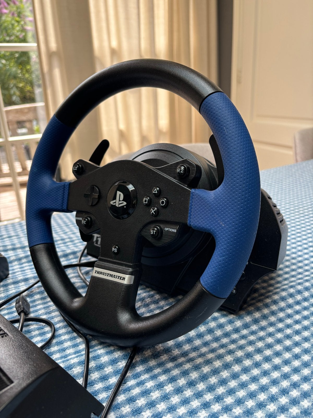 Thrustmaster T150 racestuur voor PlayStation, Spelcomputers en Games, Ophalen of Verzenden, Gebruikt, Stuur of Pedalen, PlayStation 4