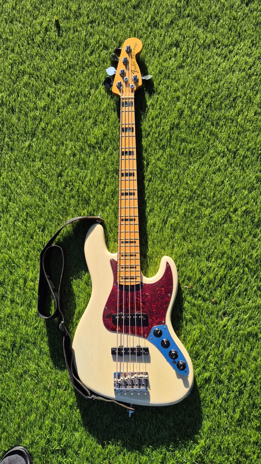 “Fender American Deluxe Jazz Bass V USA 2014 Olympic White +, Ophalen, Gebruikt, Elektrisch, 5-snarig