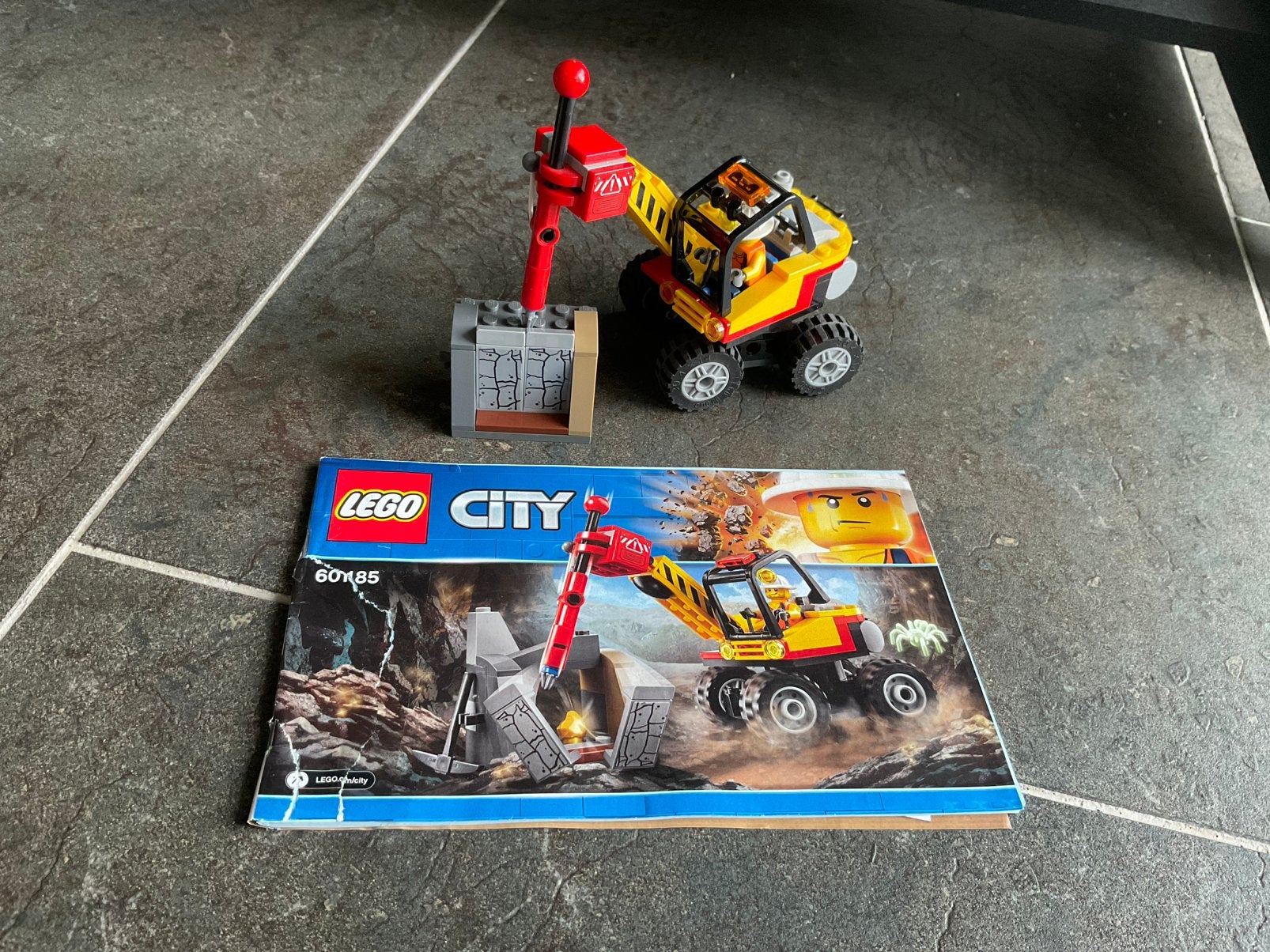 Lego krachtige mijnbouw splitter-60185, Kinderen en Baby's, Ophalen, Zo goed als nieuw