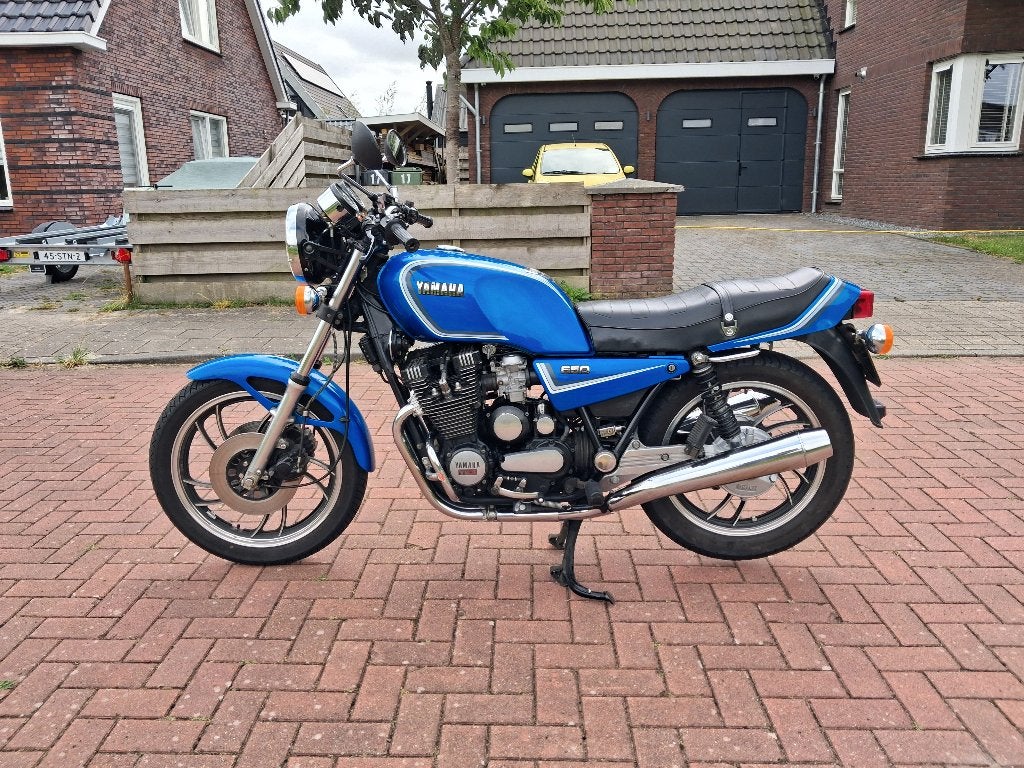 Nette Yamaha XJ 650 1982 belastingvrij, Cardan-aandrijving, 4 cilinders, Motorrijbewijs A, Gebruikt