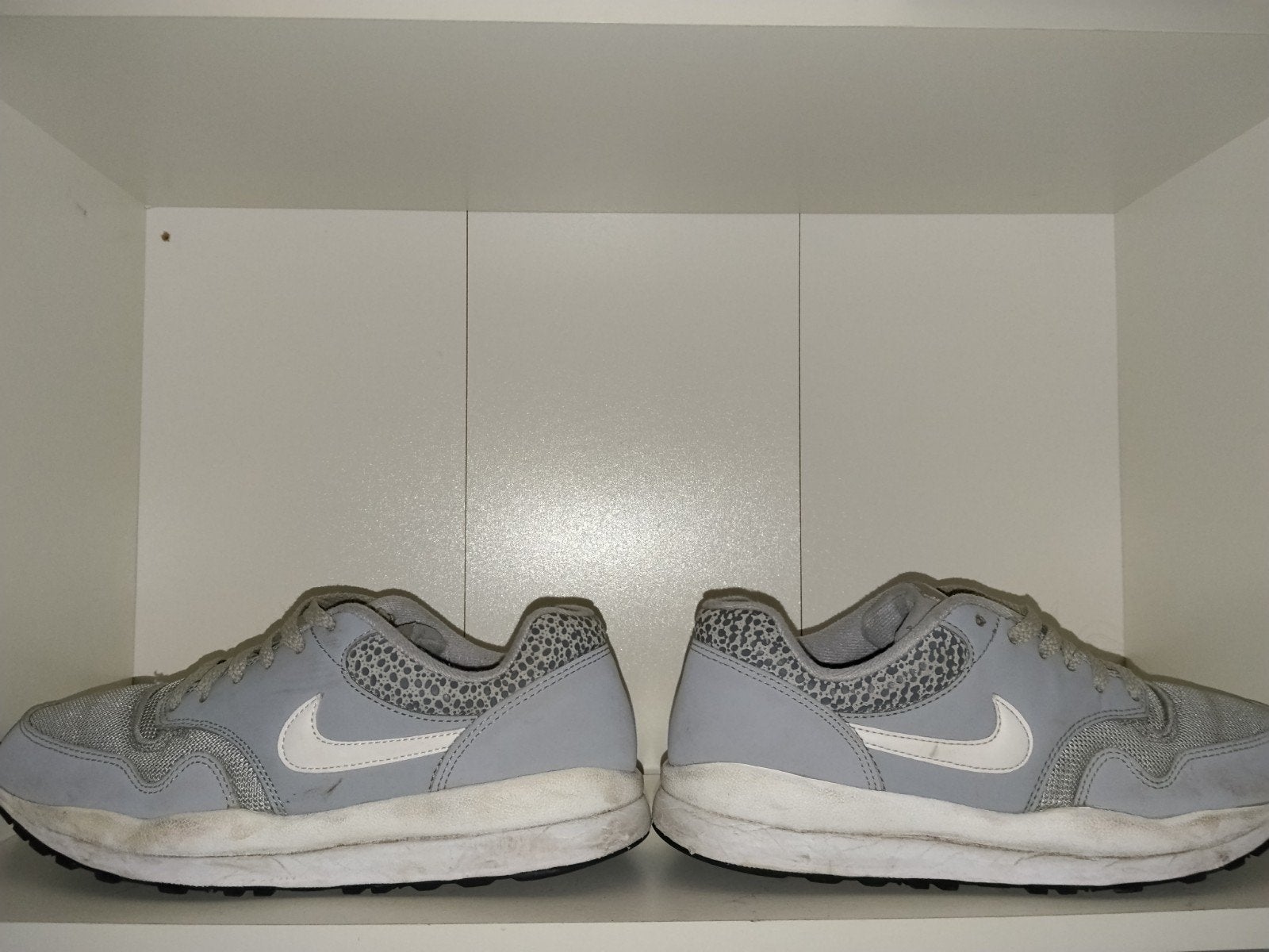 Nike safari, lichtgrijs, maat 41, Ophalen of Verzenden, Gedragen