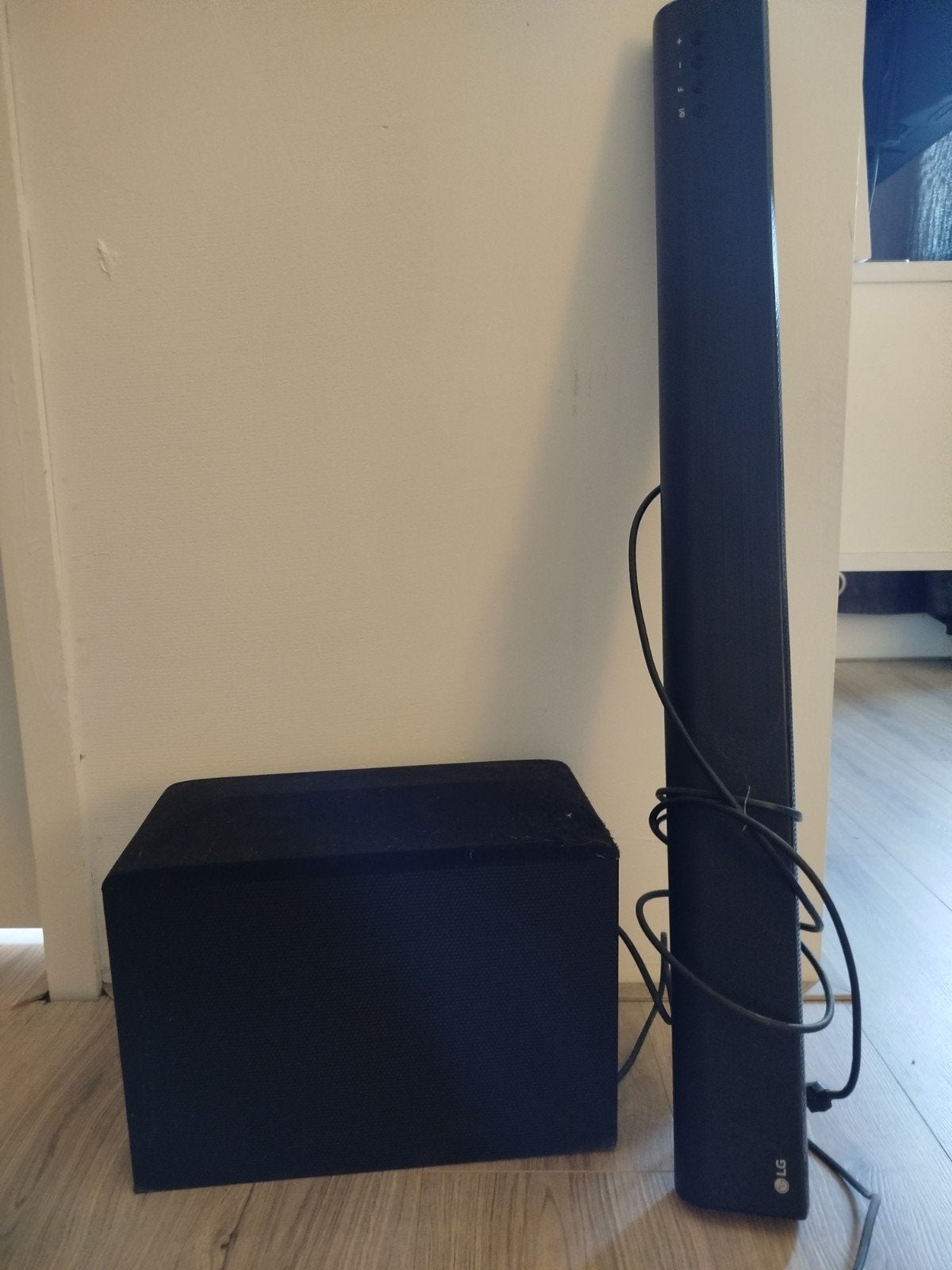 LG Soundbar met subwoofer en HDMI kabel, Audio, Tv en Foto, Soundbars, Ophalen of Verzenden, Bluetooth, Gebruikt