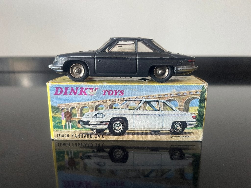 Dinky Toys #524 Panhard 24C, Ophalen of Verzenden, Zo goed als nieuw, Auto, Dinky Toys