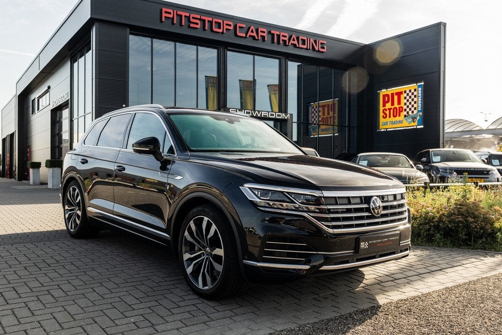 Volkswagen Touareg 3.0 TSi 4MOTION R-line, Pano, Massage, Tr, Auto's, Volkswagen, Automaat, 14 kWh, Gebruikt, 2995 cc