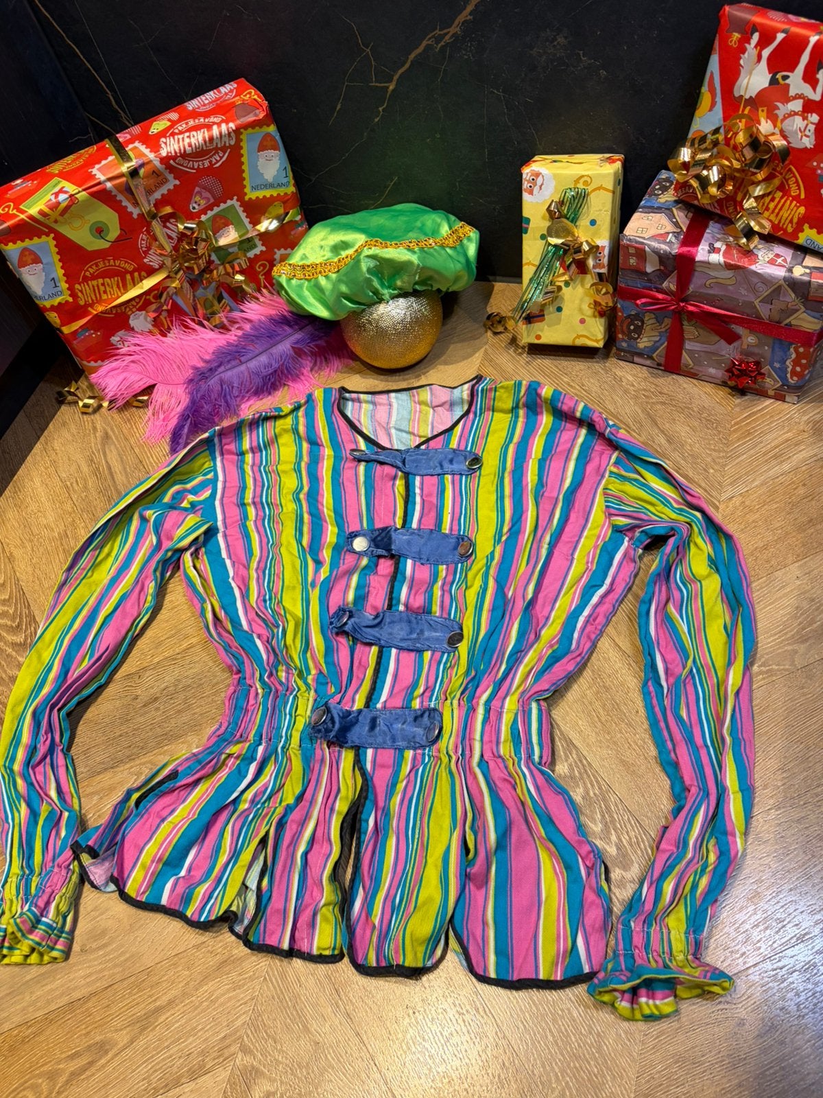 Pietenpak jas en muts maat s sinterklaas set, Ophalen of Verzenden, Gebruikt