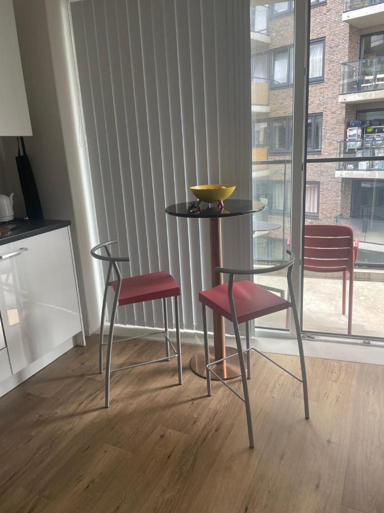 Postmoderne Vintage Barkrukken van Starck, Ophalen, Gebruikt, Met voetsteun, 60 tot 90 cm