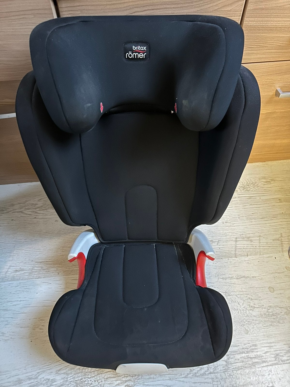 Twee kinder autostoelen met isofix, Gebruikt, 15 t/m 36 kg, Slaapstand, Isofix