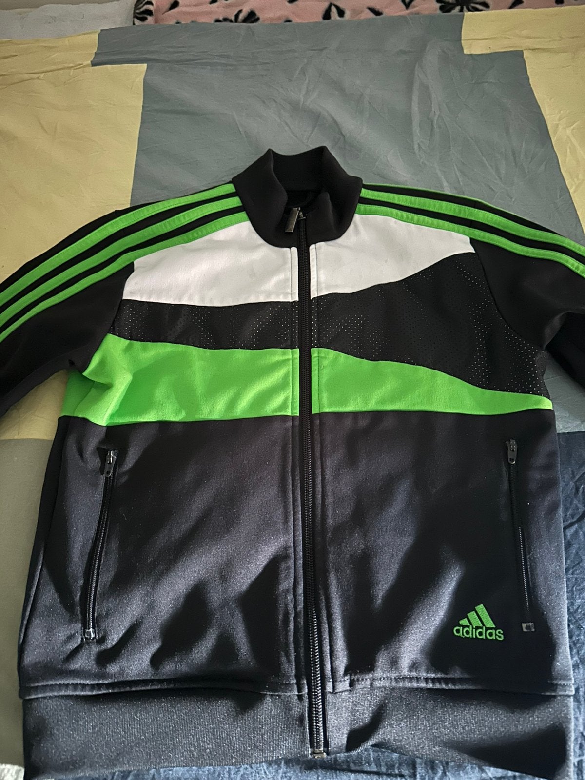 Adidas vest, Ophalen of Verzenden, Zo goed als nieuw, Overige maten, Voetbal