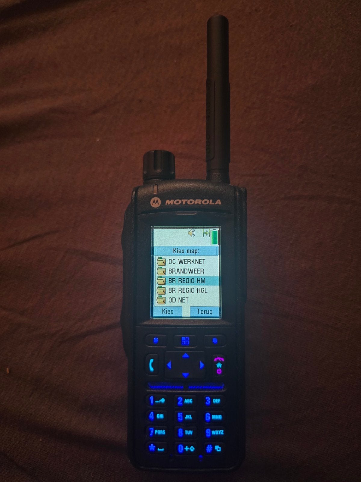 motorola mtp6550. GEEN C2000 toestel ook niet moglijk, Telecommunicatie, Portofoons en Walkie-talkies, Ophalen of Verzenden, Zo goed als nieuw