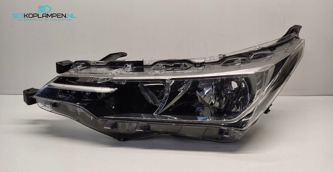 Toyota Corolla E16 Facelift Led koplamp links, Gebruikt, -, -, Ophalen of Verzenden