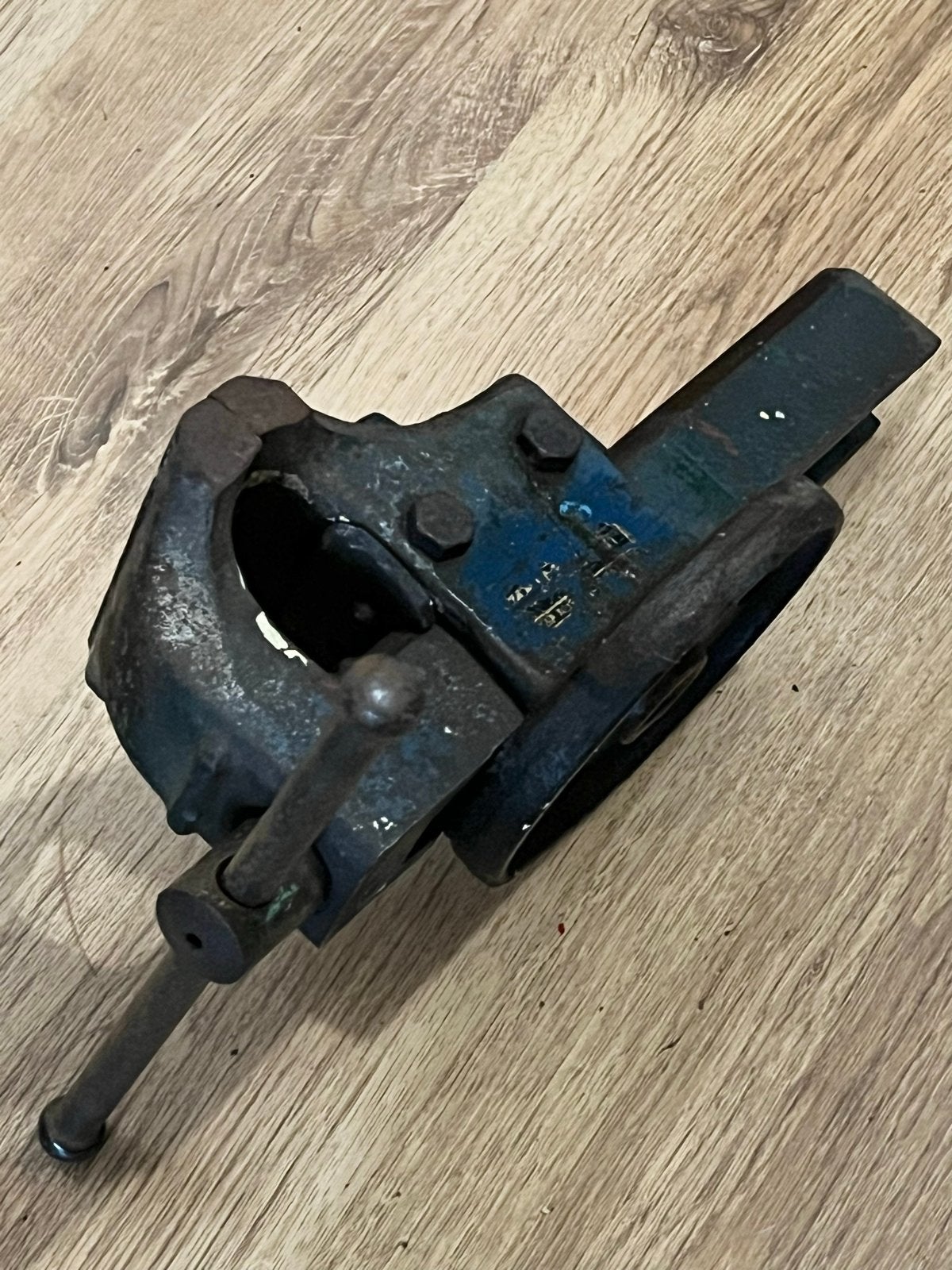 Vintage bankschroef, werkbankklem, metaalbewerking, Ophalen of Verzenden, Gebruikt