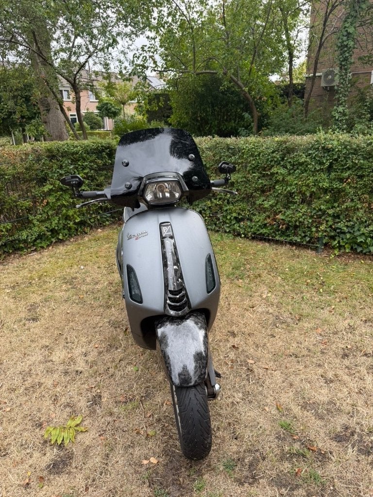 Vespa sprint 2016 (carbon), Ophalen, Gebruikt, Overige modellen, Maximaal 45 km/u