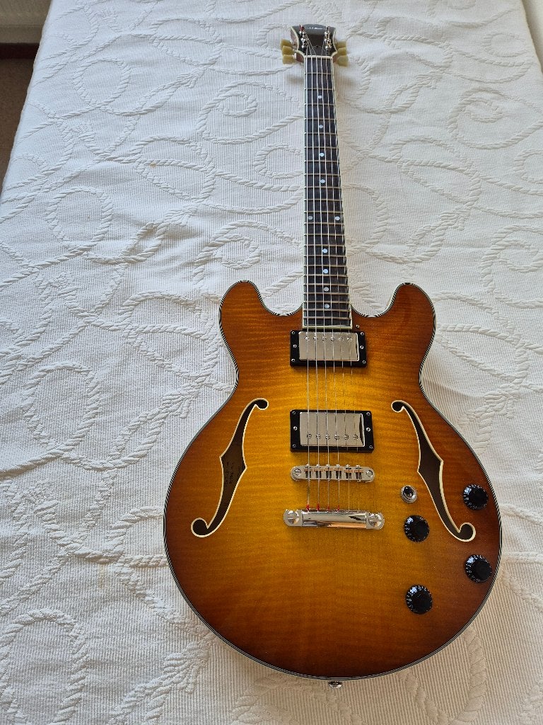 Schitterende Eastman T484