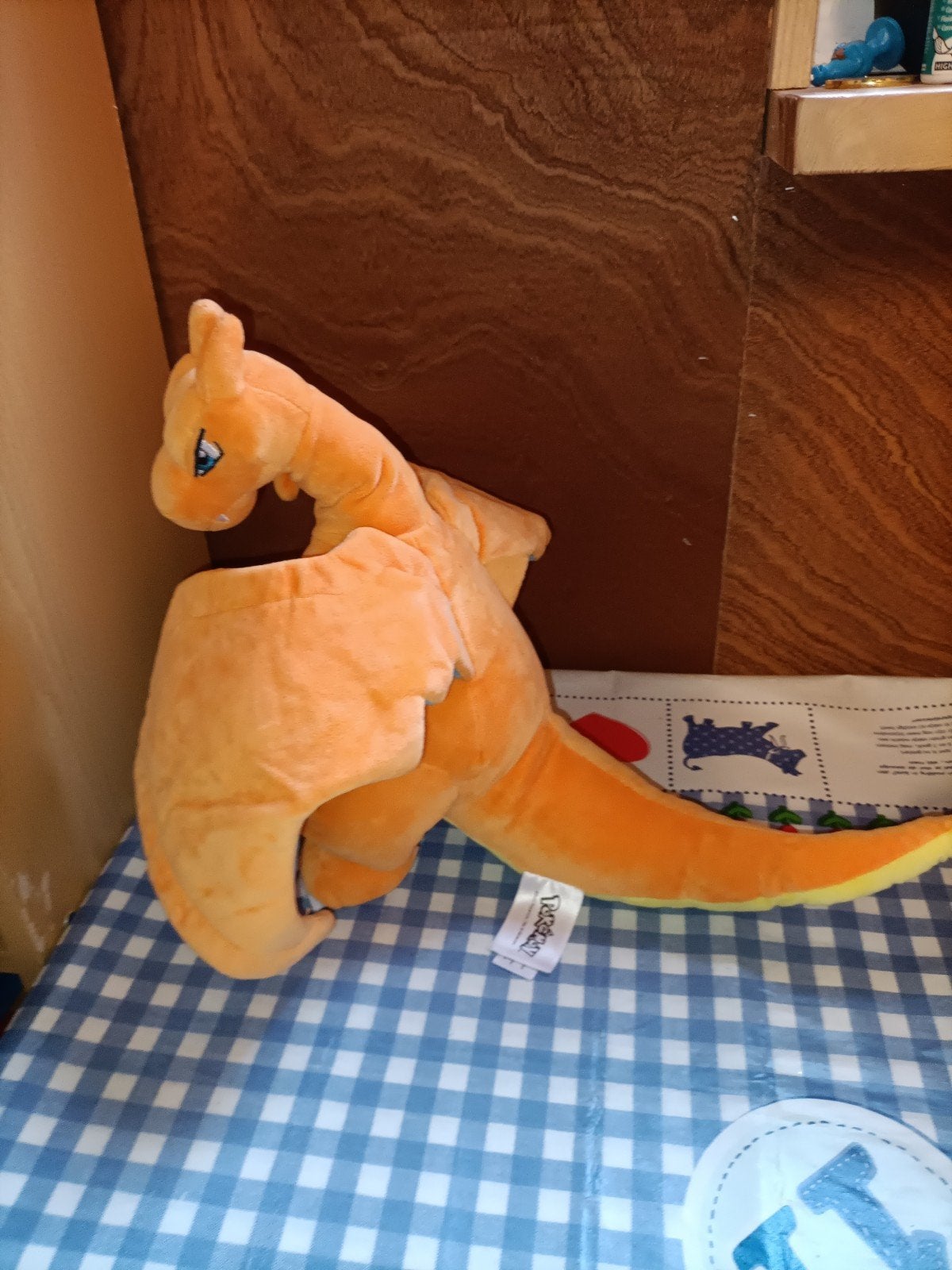 Charizard knuffel Pokemon, Ophalen of Verzenden, Zo goed als nieuw, Overige typen