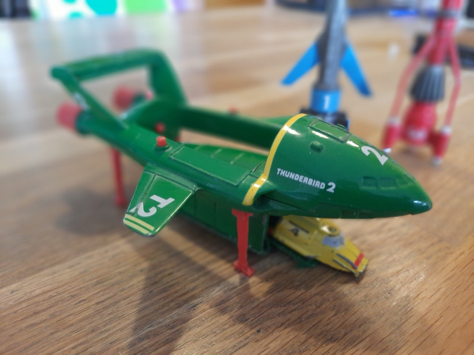 Thunderbird 2 met 4 van Matchbox, Ophalen of Verzenden, Zo goed als nieuw