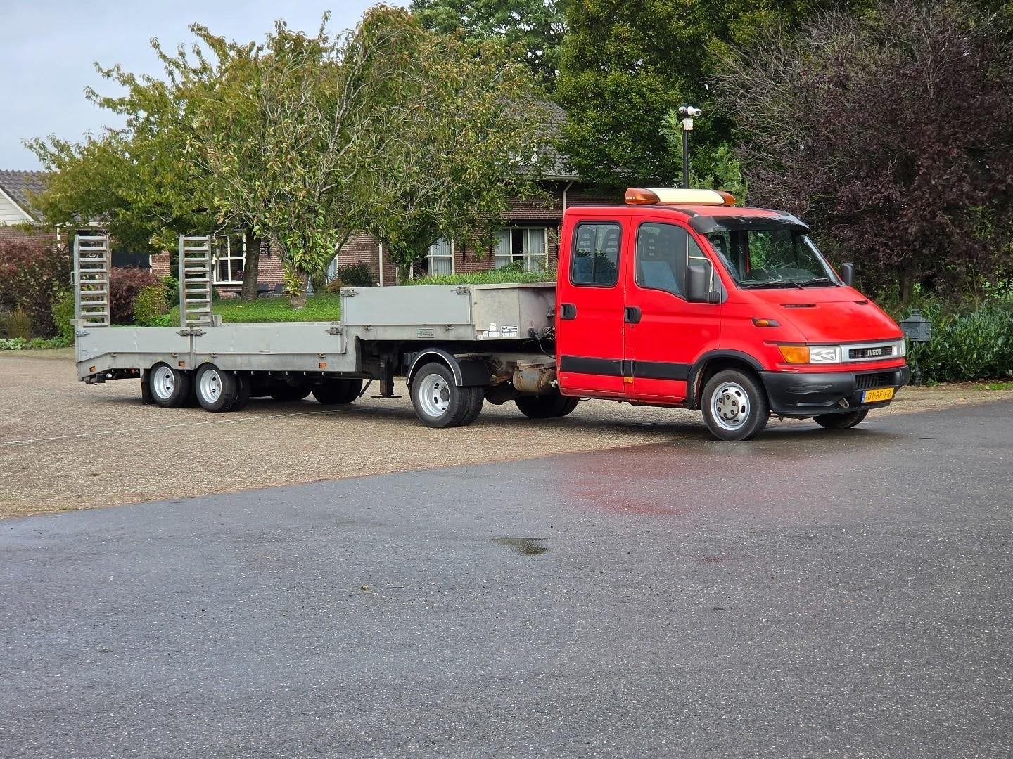 Iveco 40C 145pk met veldhuizen trailer en dubbele cabine! DK, 145 pk, Gebruikt, Iveco, 7490 kg