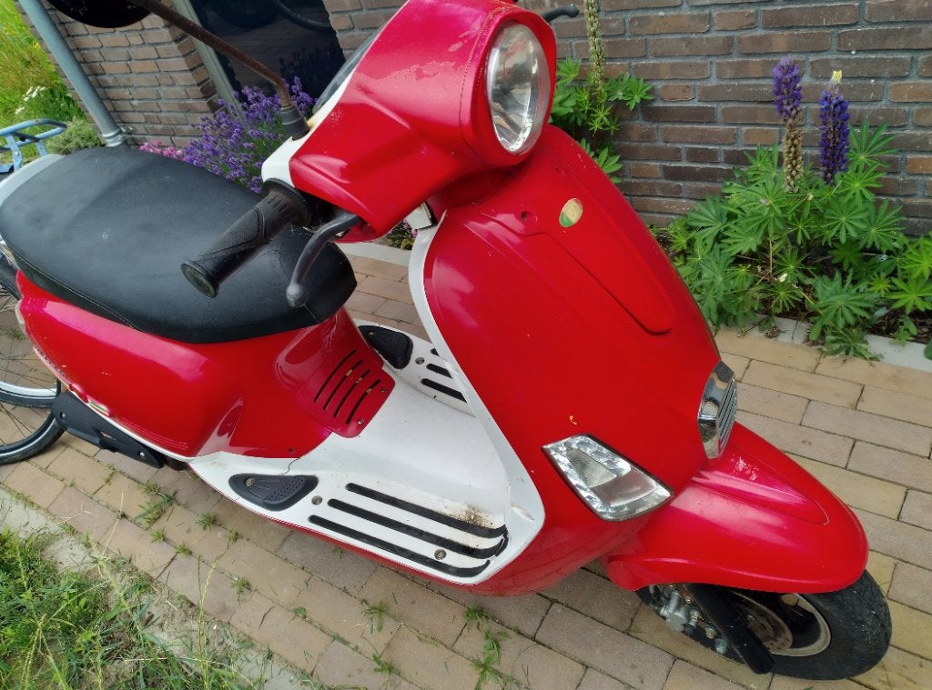 Scooter blauw kenteken, Fietsen en Brommers, Gebruikt, Benzine, Ophalen, Overige merken