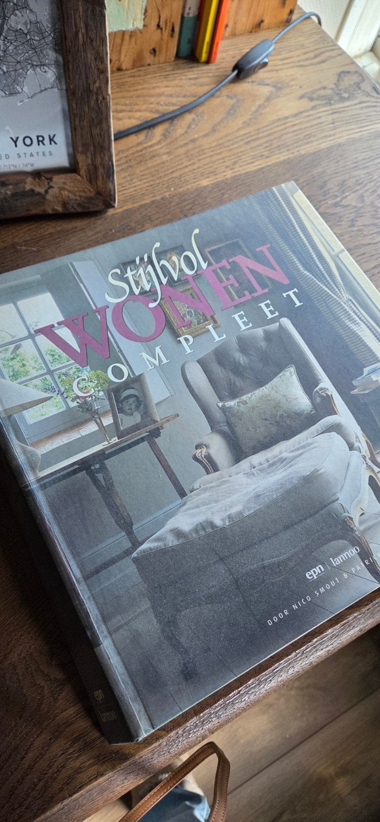 Fotoboek Stijlvol Wonen Compleet - Interieur en Design, Boeken, Gelezen, Diverse, Ophalen of Verzenden, Interieur en Design