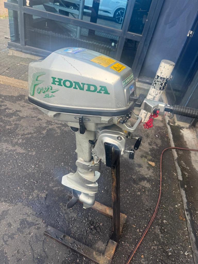 Nette Honda 4.5 pk 4-takt kortstaart buitenboordmotor, Watersport en Boten, Ophalen, Gebruikt, Minder dan 5 pk, Viertaktmotor