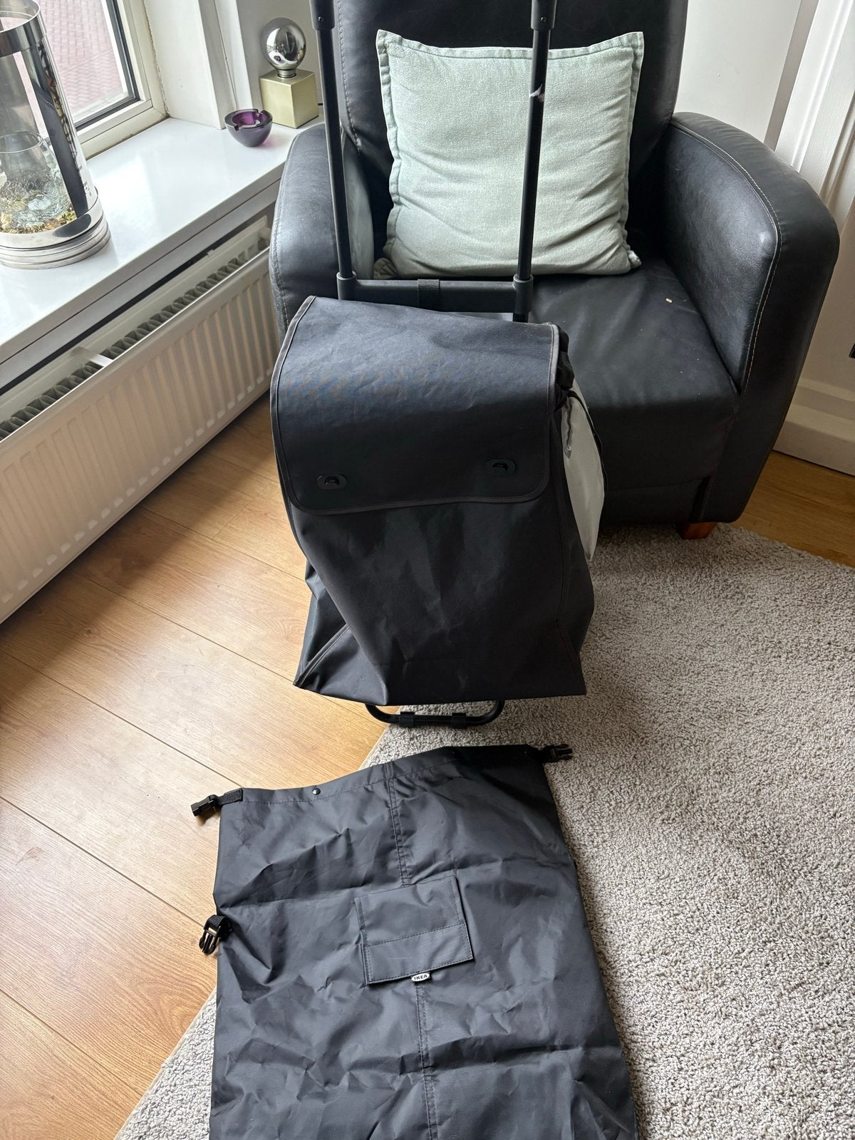 Handige zwarte trolley met afneembare tas, Sieraden, Tassen en Uiterlijk, 40 tot 60 cm, 20 tot 30 cm, Zwart, Nieuw