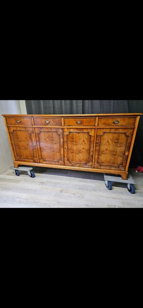 Heldense Exclusive dressoir / sideboard, Ophalen, Gebruikt, 25 tot 50 cm, 150 tot 200 cm