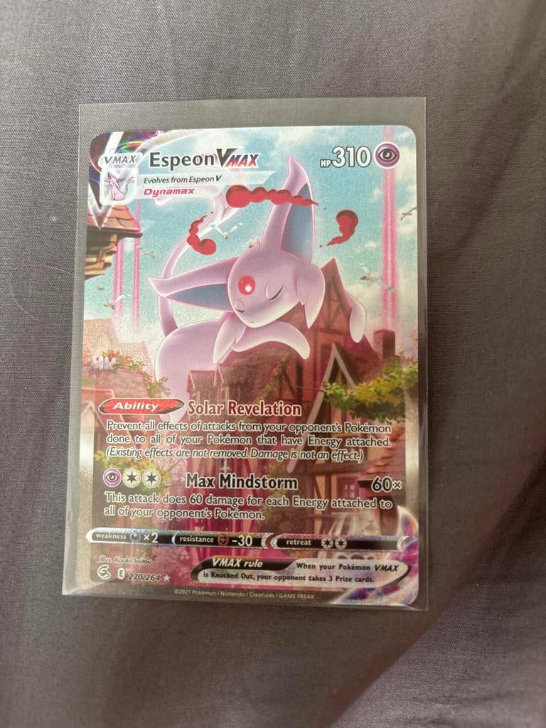 Espeon VMAX Pokémon Kaart - Fusion Strike 220/264, Hobby en Vrije tijd, Verzamelkaartspellen | Pokémon, Ophalen of Verzenden, Zo goed als nieuw